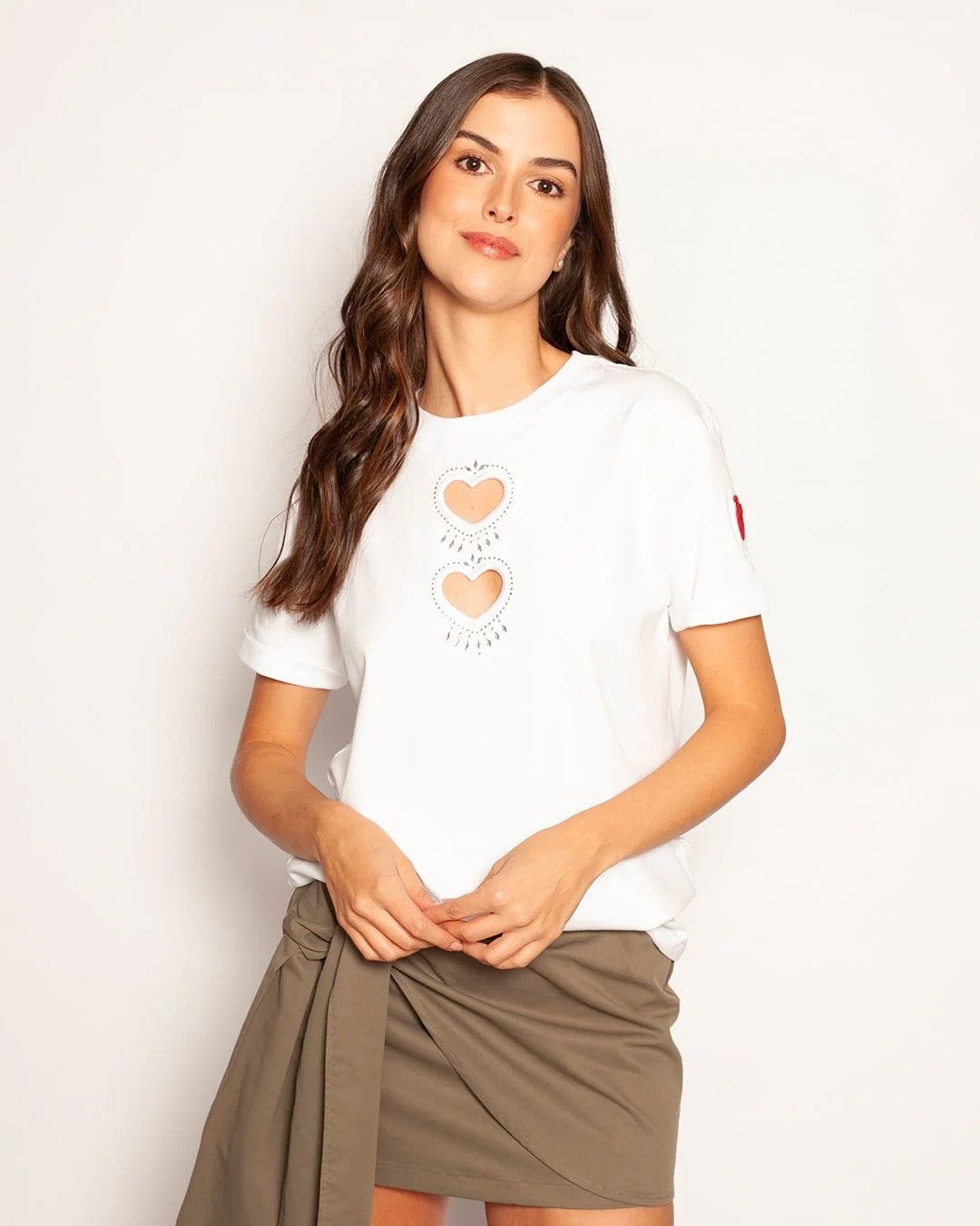 VIRA CORAZONES T-SHIRT