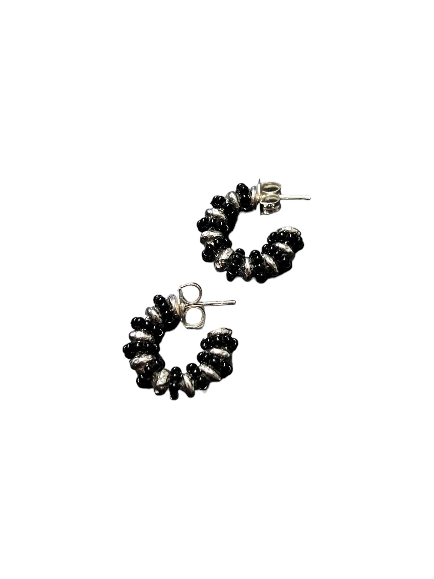 MINI FORMATION BEADED HOOPS